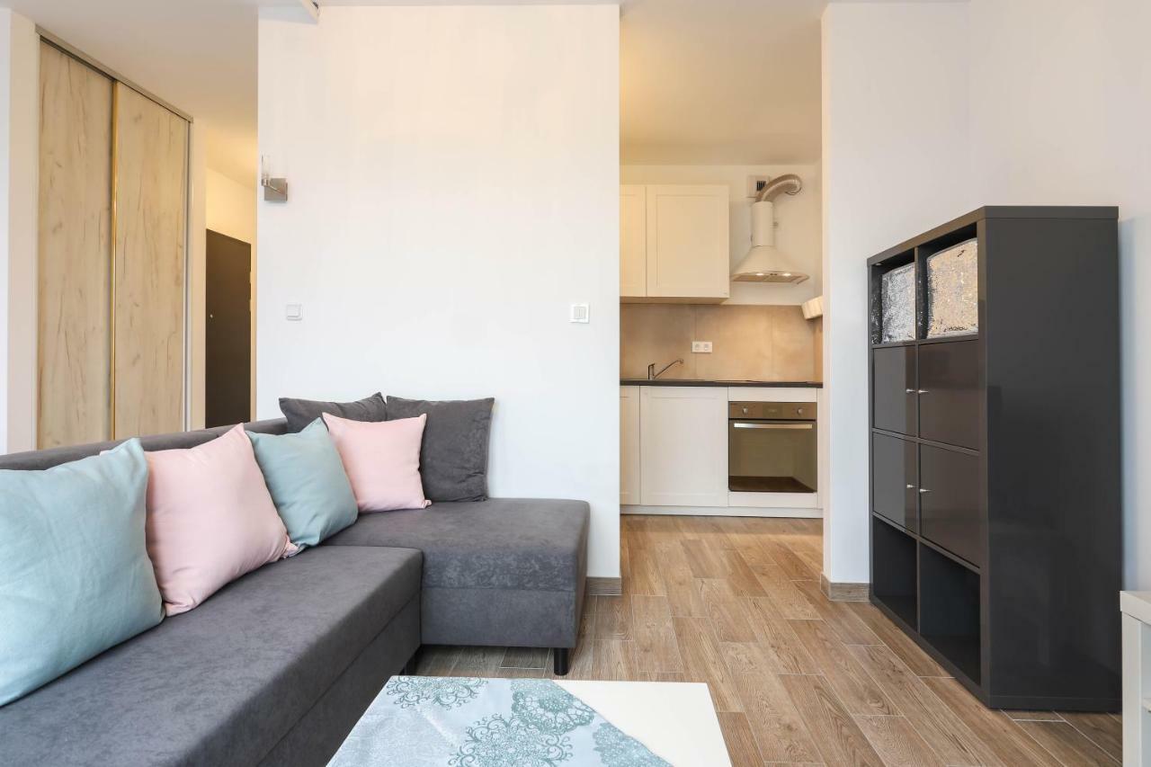 Darna Apartamenty Avena 4 Poznań Esterno foto