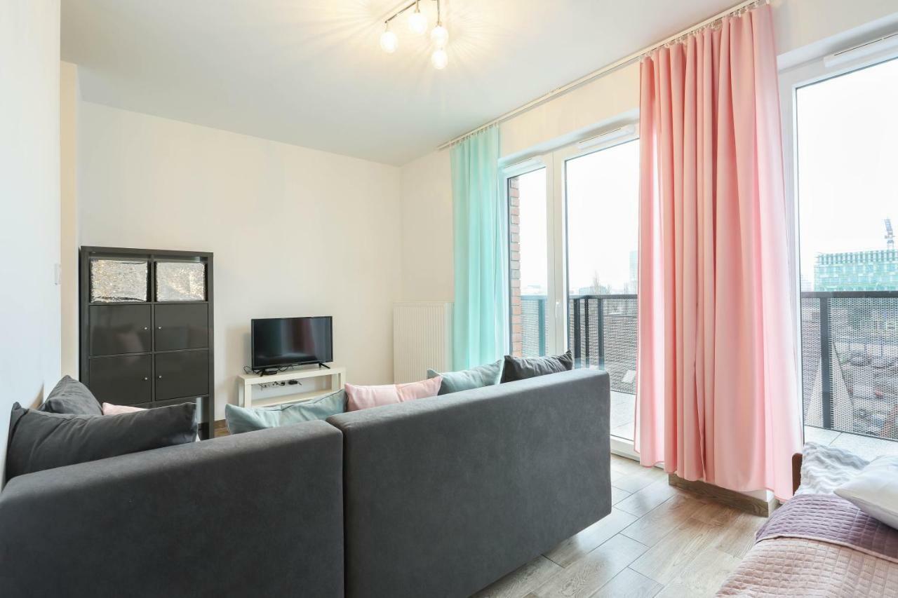 Darna Apartamenty Avena 4 Poznań Esterno foto