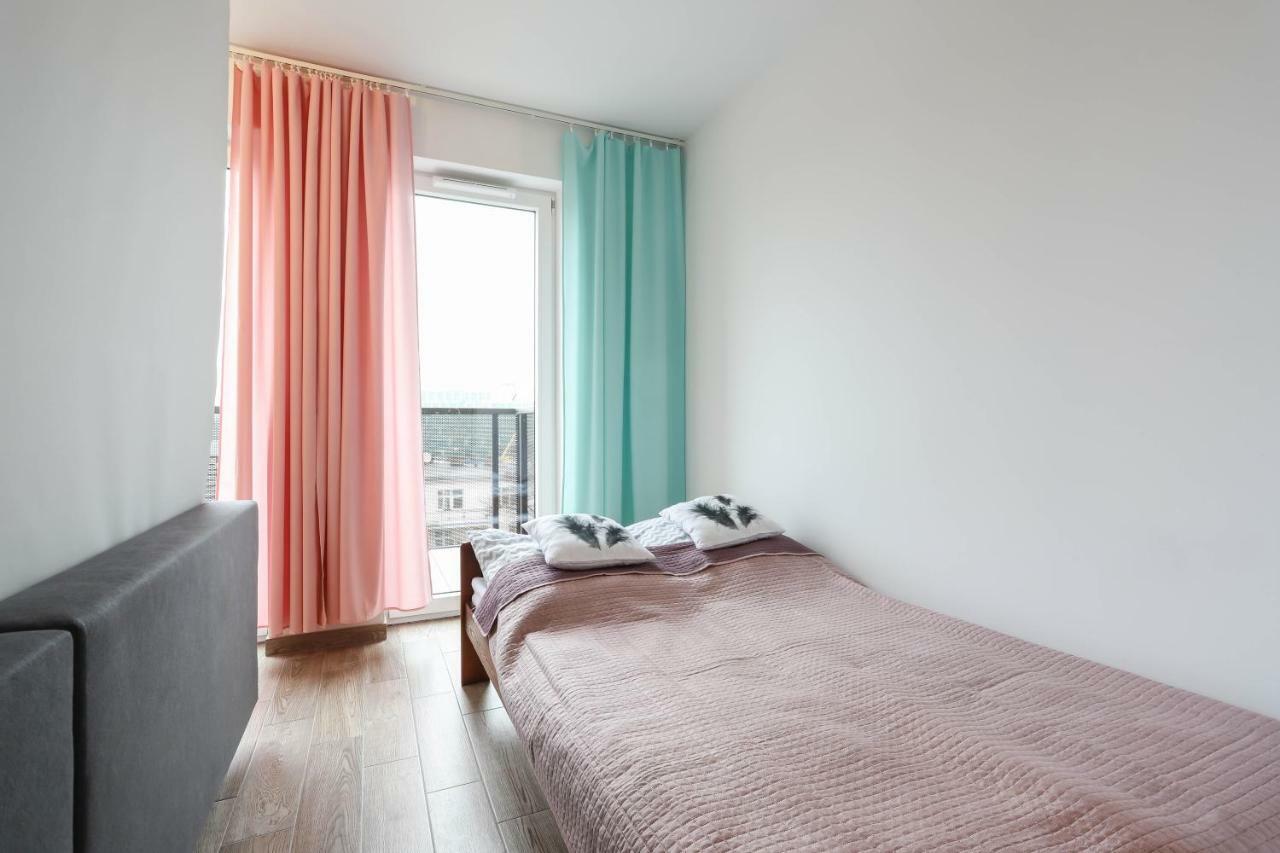 Darna Apartamenty Avena 4 Poznań Esterno foto